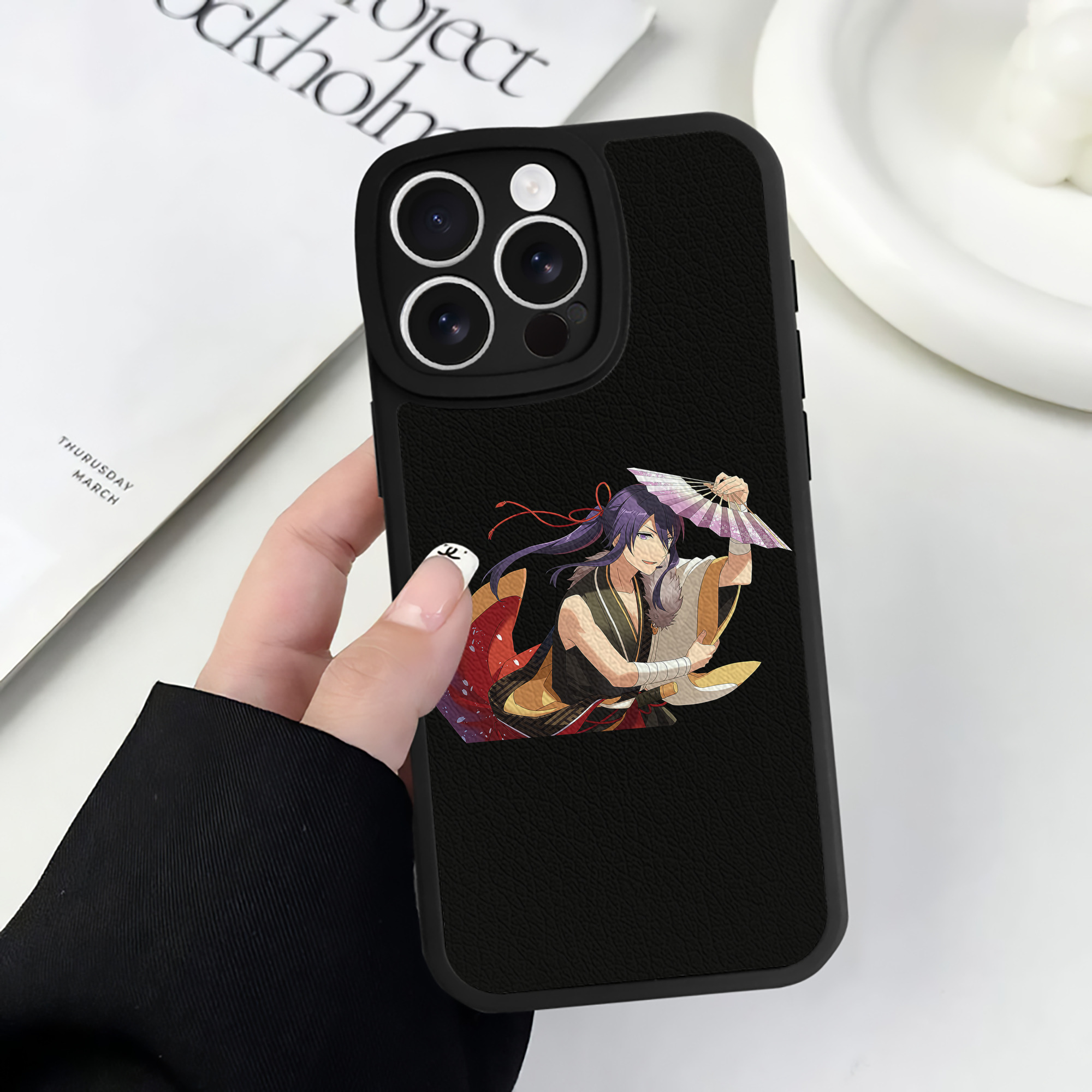 （画像用） あんさんぶるスターズ! Ensemble Stars 【iPhone 16シリーズ対応】シリコンスマホケース（レザー調） 材質：シリコン